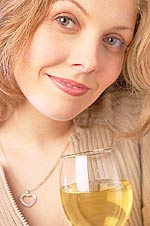 Αλκοόλ και Γυναίκες: Είναι πιο ευάλωτες από τους άνδρες στις αρνητικές συνέπειες του αλκοόλ