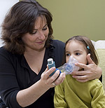 Το άσθμα στα παιδιά έχει τις ίδιες αιτίες με το άσθμα των ενηλίκων.  