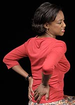 Πόνοι πλάτης: Η μινιμαλιστική προσέγγιση στην αντιμετώπιση της οξείας μορφής πόνου του κάτω μέρους της πλάτης που δεν συνοδεύεται από επιπλοκές, είναι προτιμότερη.