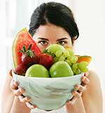 Οι βιταμίνες που χρειάζεστε, να προέρχονται από φρούτα, λαχανικά και άλλα τρόφιμα πλούσια σε βιταμίνες.