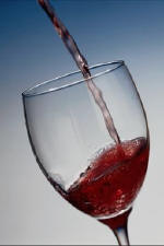 Η μέτρια κατανάλωση κρασιού προστατεύει από ισχαιμικά εγκεφαλικά επεισόδια