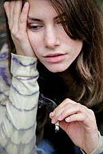 Ναρκωτικά, κάνναβις, μαριχουάνα και χασίς: Η χρήση και εξάρτηση από τη μαριχουάνα και το χασίς θέτουν σε κίνδυνο τον εγκέφαλο.