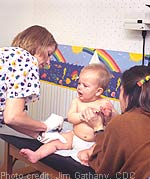 Το 2006 άρχισε η χορήγηση ενισχυτικής δόσης εμβολίου κατά του μηνιγγιτιδόκοκκου τύπου C για παιδιά ηλικίας 12 μηνών. 