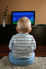 Η τηλεόραση  έχει ισχυρή επίδραση στην ψυχολογία και συμπεριφορά των παιδιών μας.